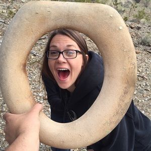 Meet your Posher, Monica